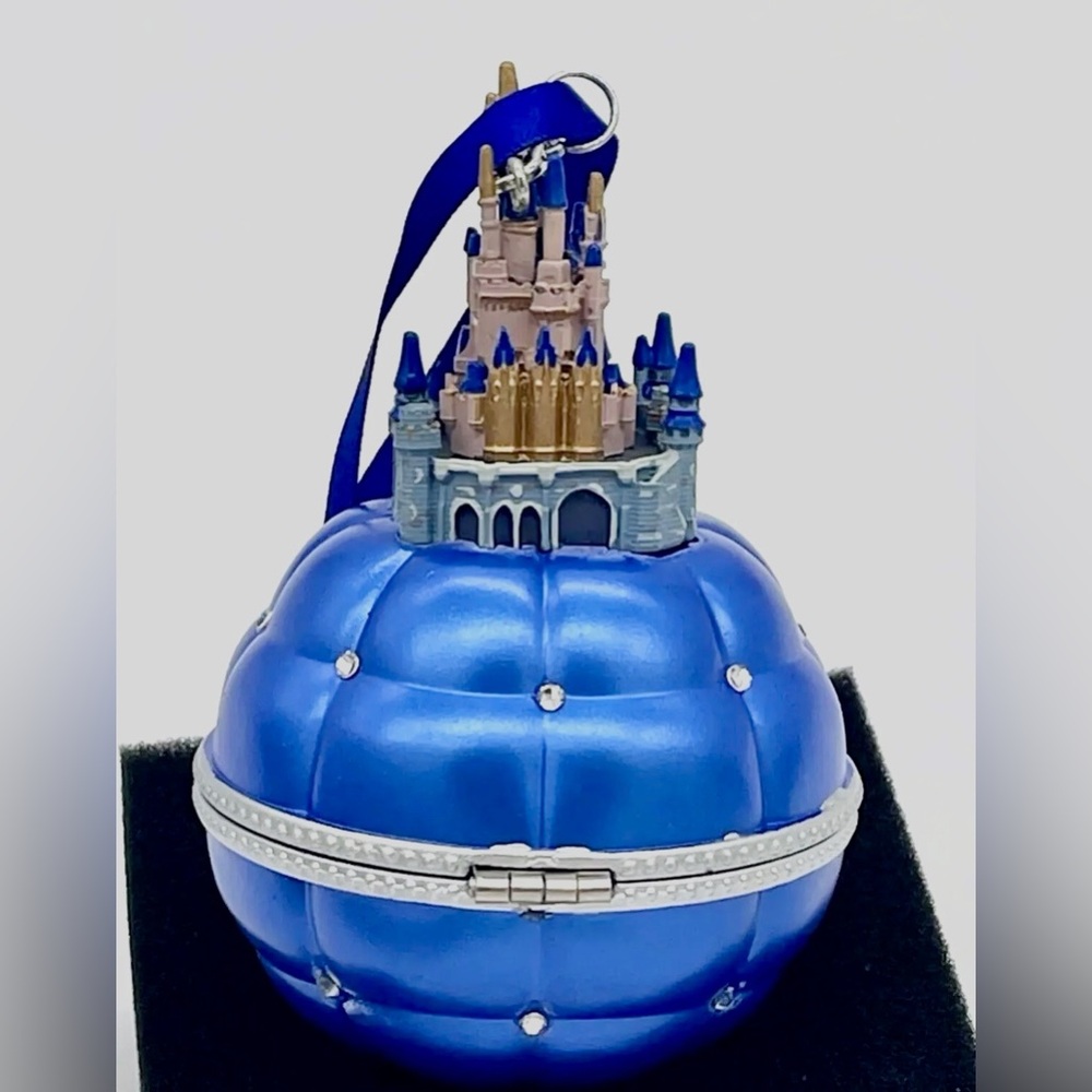 Disney Sketchbook Ornament Engagement Ring Box Castle Wedding New